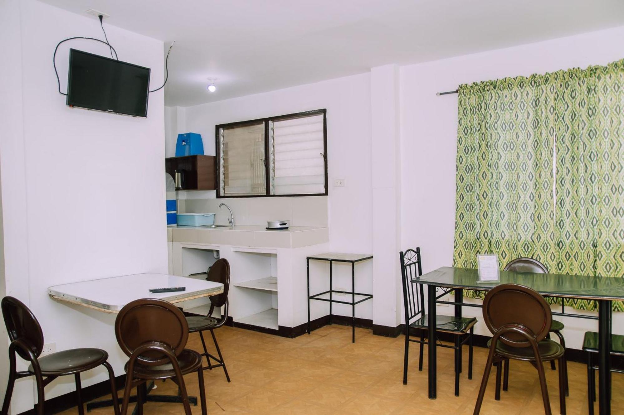 Gaea'S Apartments Panglao Esterno foto