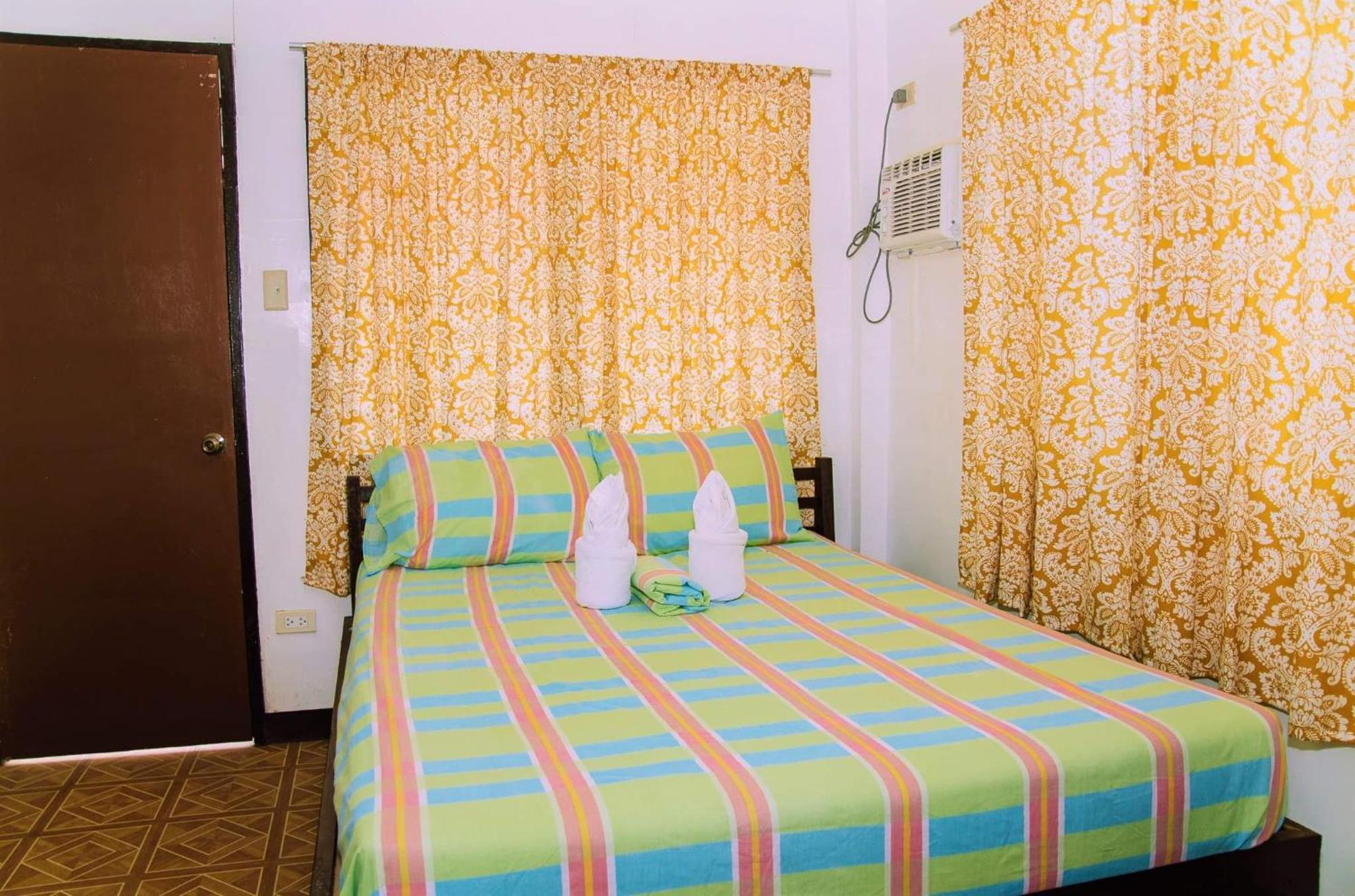 Gaea'S Apartments Panglao Esterno foto